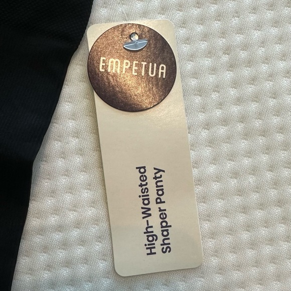 NWT Shapermint High-Waisted Shaper Panty – Small – Fall Smoothing Essential - Picture 6 of 7